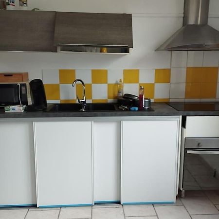 شقة Agreable Maison Avec Parking Gratuit أميا المظهر الخارجي الصورة